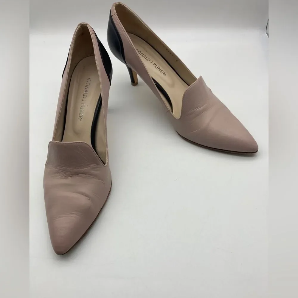 Women’s Pointed Toe Kitten Heel Pumps in Blush and Black